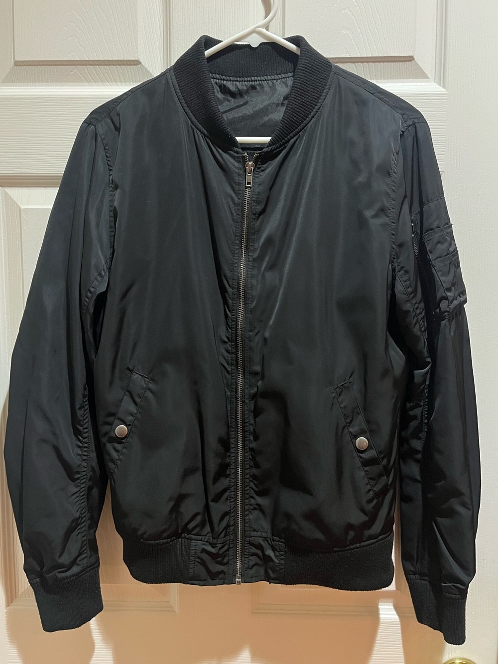 Women’s lightweight Black Bomber Jacket Size M